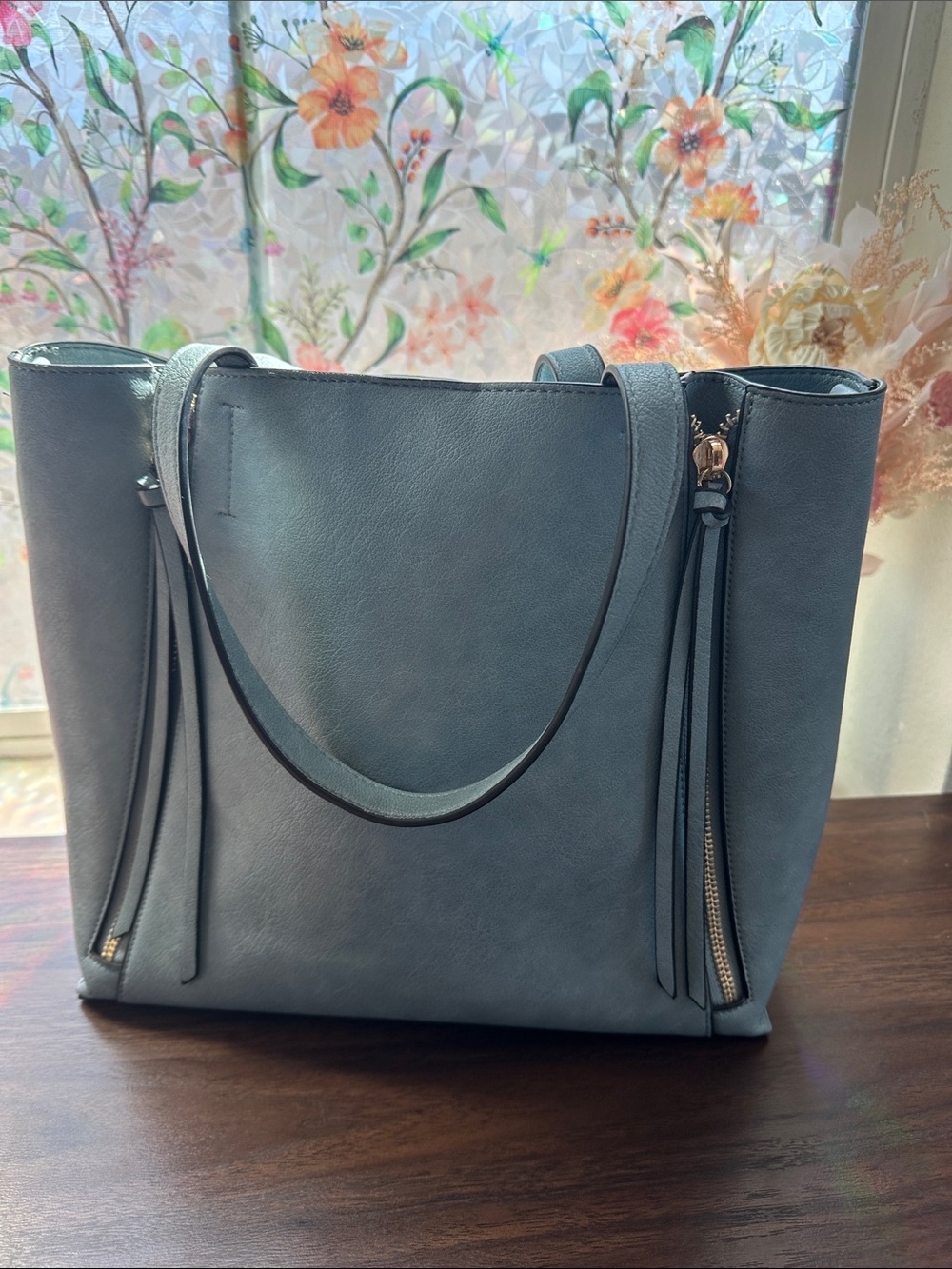 Boutique luxe soft leather tote, rare find blue gray, gold hardware
